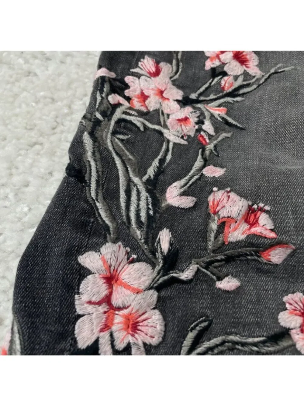 Driftwood Barbie Barrel Jean Gray Floral Embroidery Womens 14 - Picture 7 of 11